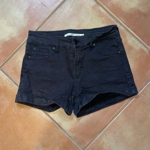 CELEBRITY PINK BLACK SHORTS HOGH RISE SIZE 5